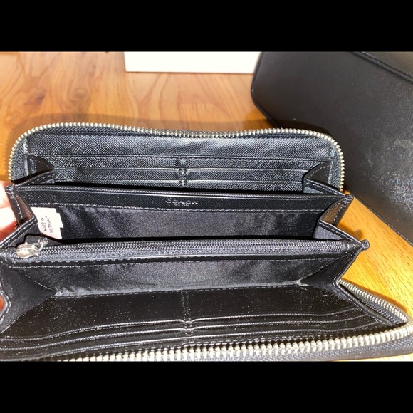 Coach tote and wallet set! - Picture 7 of 7